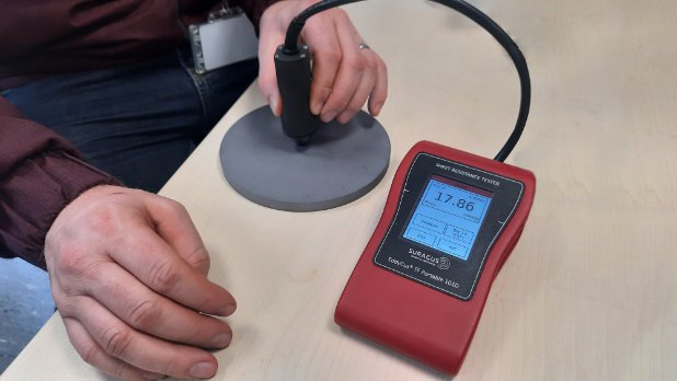 SURAGUS portable PS for sheet resistance and resistivity testing